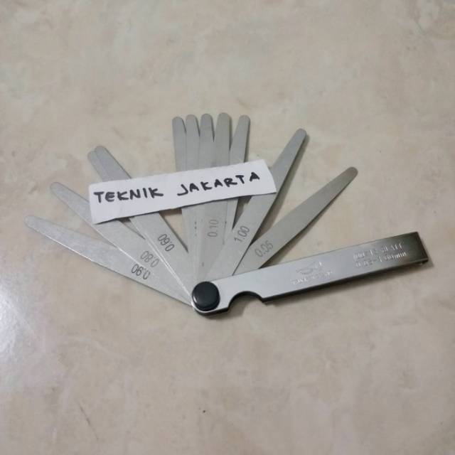 

Feeler Gauge 13 blade 0.05 - 1 mm