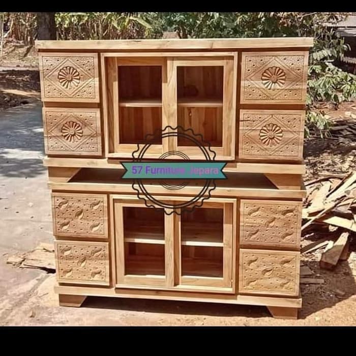 Lemari pajangan bufet TV pendek ukir kayu jati mentahan