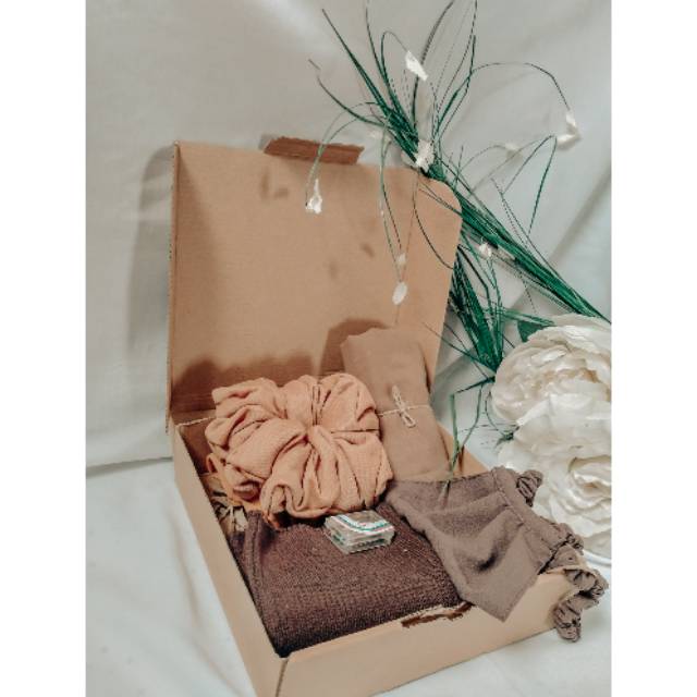 

Hampers,Gift box,kotak kejutan, surprise box,paket kado