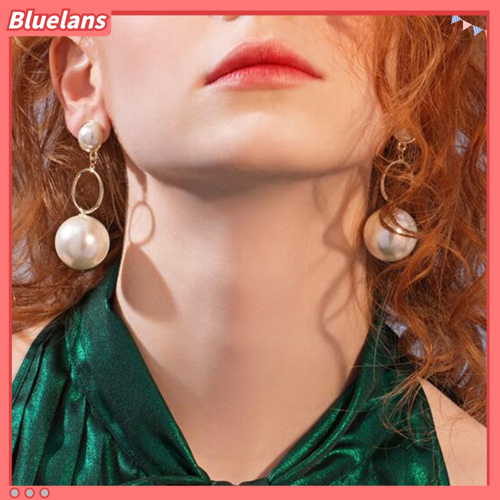 Anting Stud Panjang Bentuk Lingkaran Besar Aksen Mutiara Tiruan Untuk Wanita