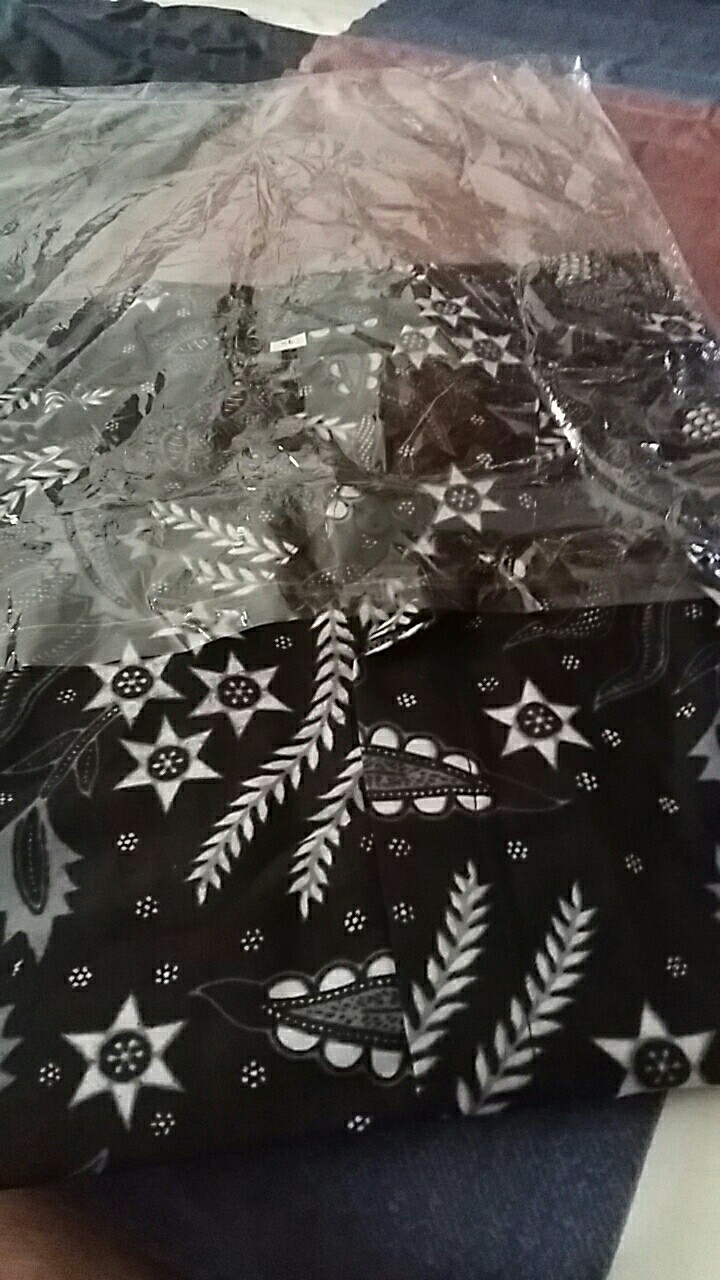 Kemeja Batik Pria Motif Adikusumo Top Brand Bosbatik