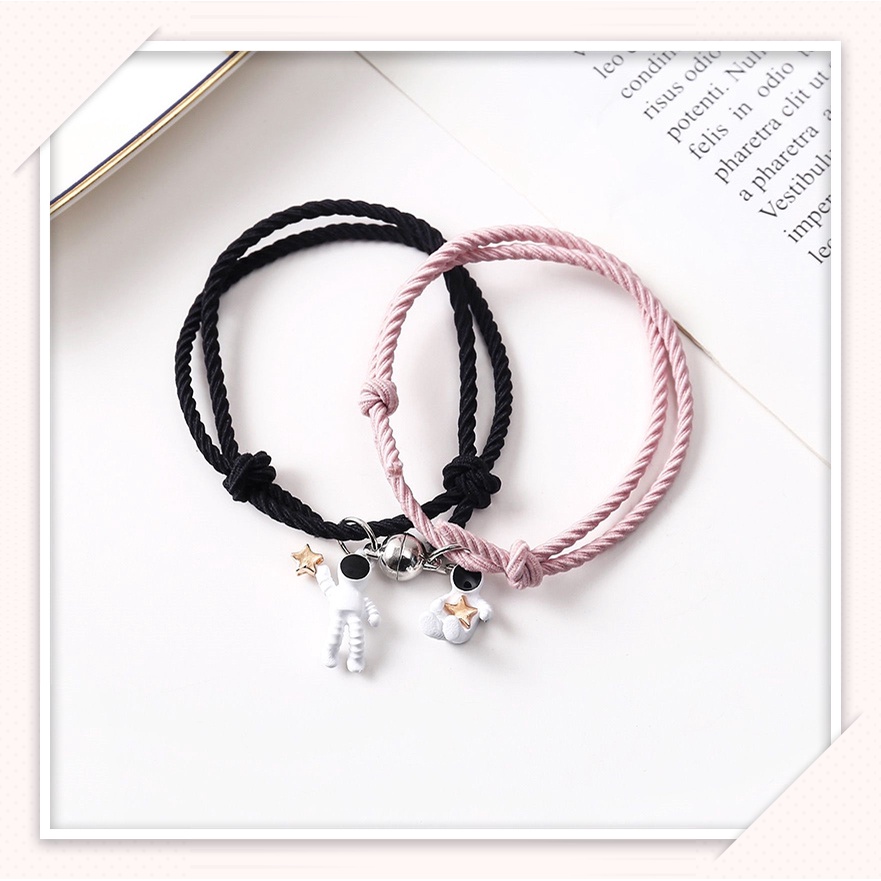 【Ready stock】2 Pcs Gelang Couple Magnet COD Gelang Tali  Attract Persahabatan Tangan Wanita Bracelets Liontin astronot fashion murah COD