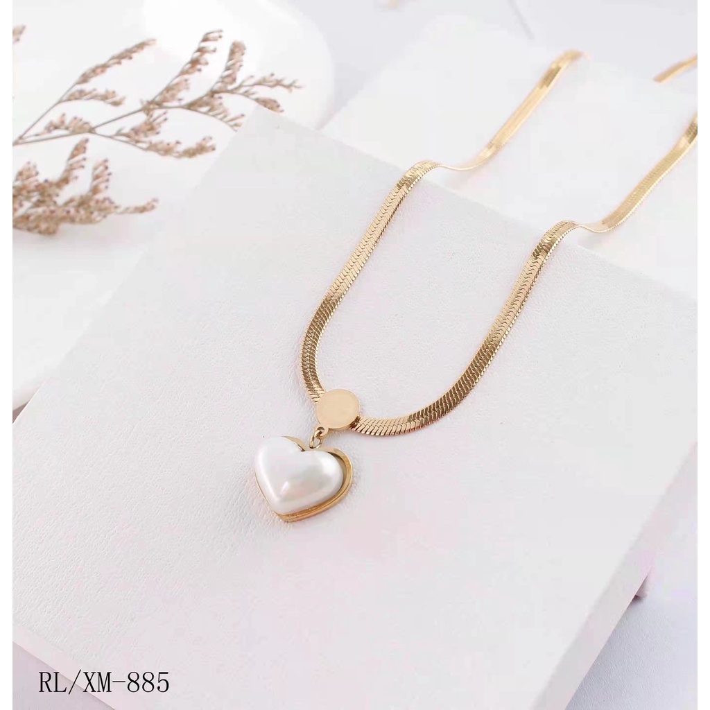 Set Titanium Perhiasan Kalung/Anting 885