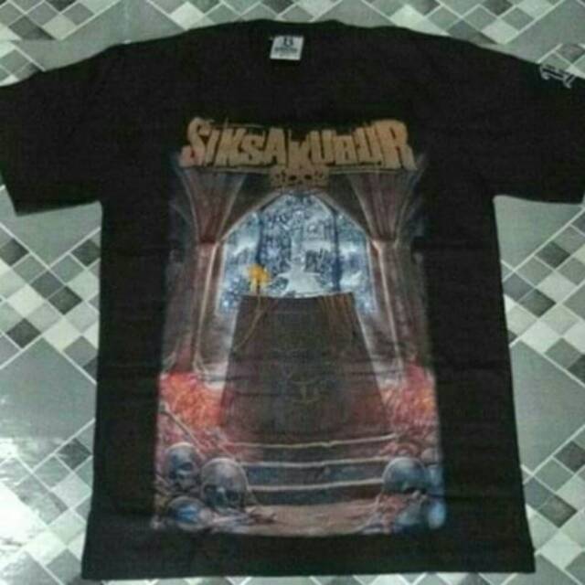 Kaos musik siksa kubur - podium