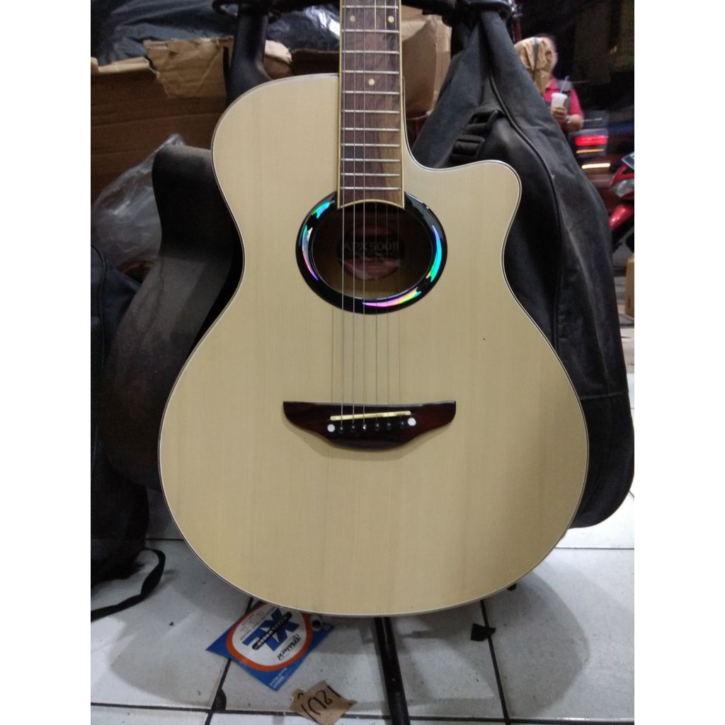 Gitar Akustik Elektrik Merk Yamaha Tipe APX-500 Warna Natural Equalizer Eq-7545 String Jakarta Murah