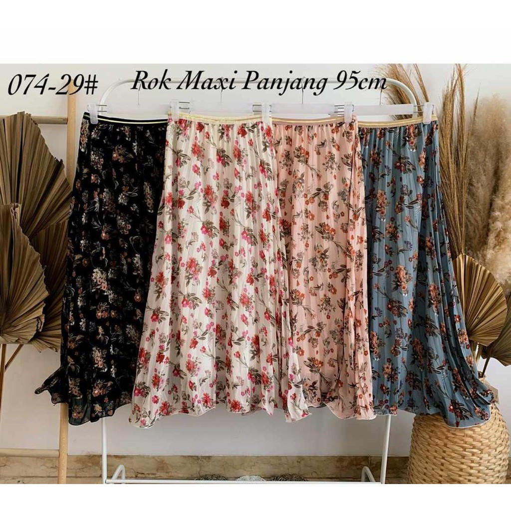 SALE  ROK PLISKET CERUTI IMPORT BKK MOTIF BUNGA