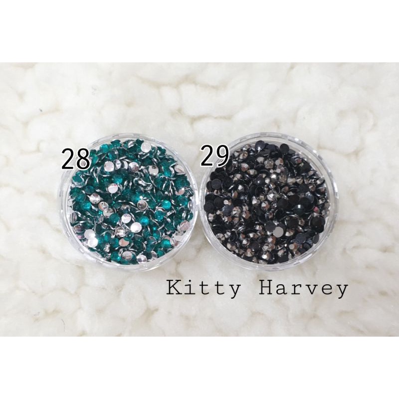 Rhinestone 3mm Pack Sedang isi 5000pcs