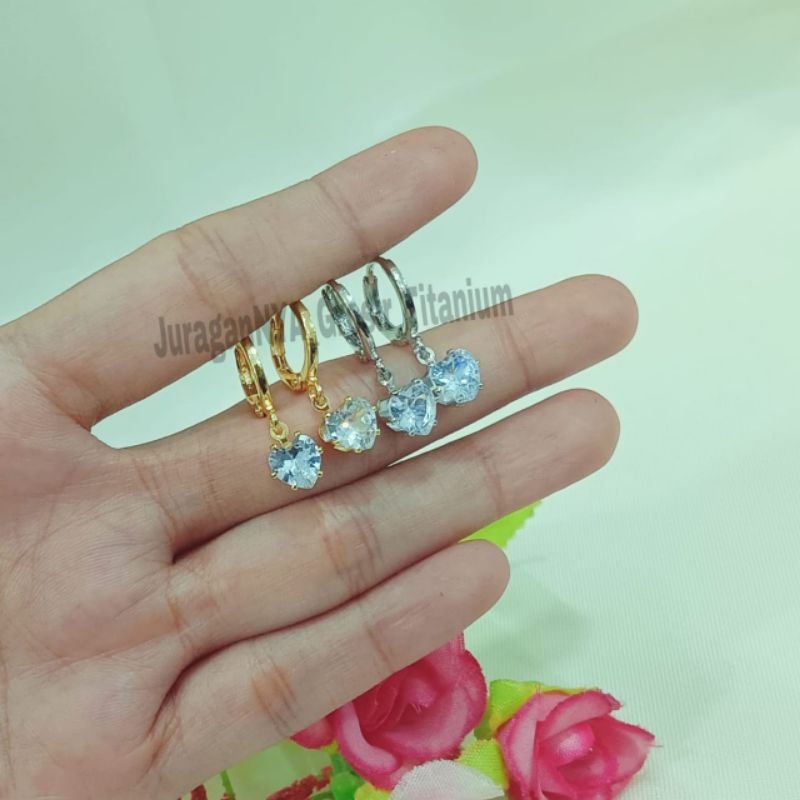 Anting Titanium Desi Mata Satu Gold Silver Super Cantik Anti Karat
