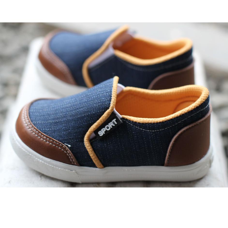 〈〈IMPORT〉〉 sepatu sneakers sport anak laki laki cowok usia 2 3 4 5 6 tahun murah
