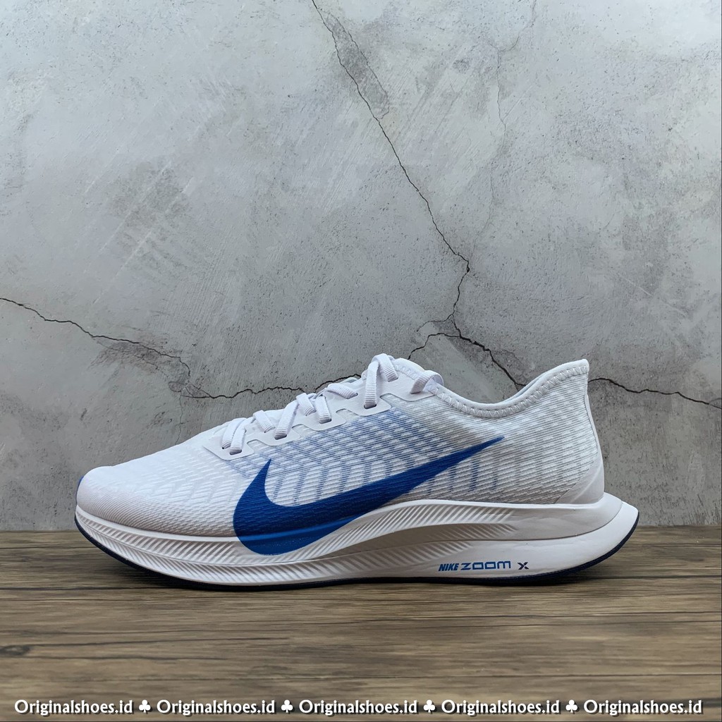 lightest men's running shoes