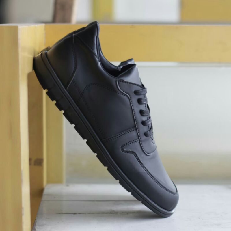 SEPATU FORMAL PRIA CASUAL PERKANTORAN ORIGINAL MUGEN - SepatuFormal Pantofel pria Resmi Formal Hitam Coklat Black Brown Kulit Sintetis Kasual Kantor Dinas Kuliah Gereja Pesta Kondangan Kerja PNS Guru Terbaru Terlaris Murah