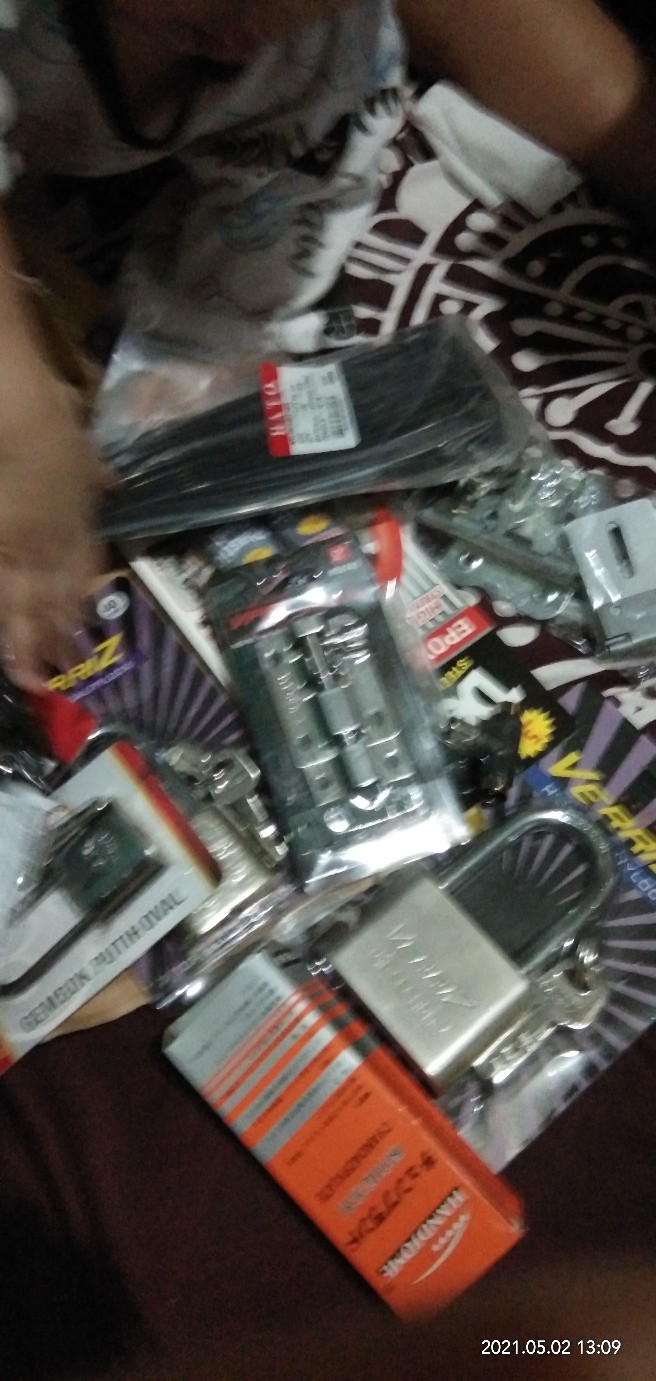 Gembok 40l 40 L Mm Pintu Pagar Rumah Kamar Toko Gerbang 40mm Leher Panjang Serba Guna Serbaguna