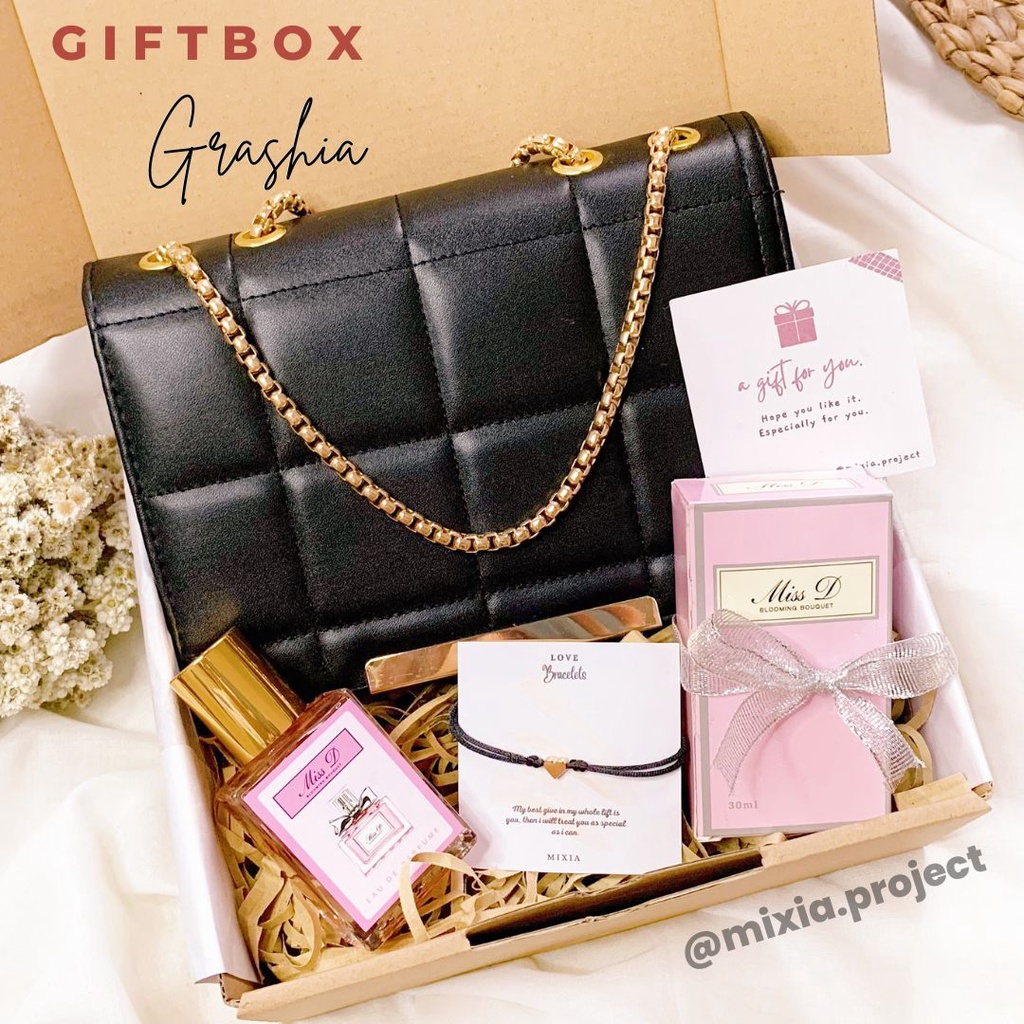 Jual Giftbox Kado Hampers Tas Cewek Wisuda Ulangtahun Anniversary