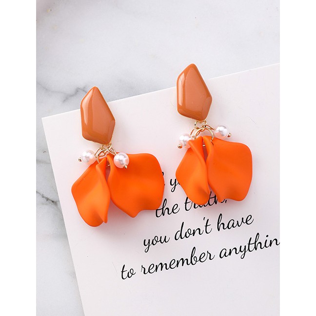 LRC Anting Tusuk Fashion Orange Silver Needle Petal Earrings F54237