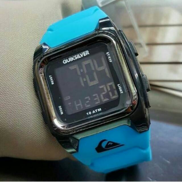 Jam tangan quiksilver rubber blue