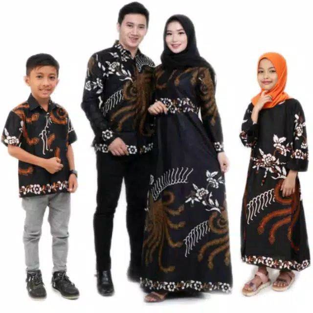 COUPLE BATIK SATU MOTIF UNTUK SMUA FARIAN