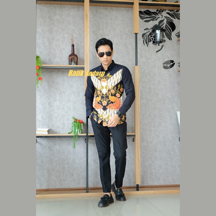 Batik Pria Slimfit Lengan Panjang Modern Heem Premium Bahan Katun Primisima Solo Warna Hitam Motif Bunga