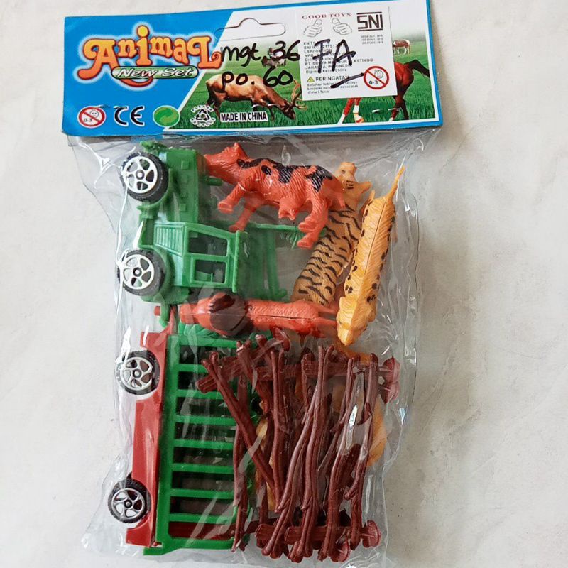 Mainan Animal Wild Truck Hewan Pagar dan tanaman 8626