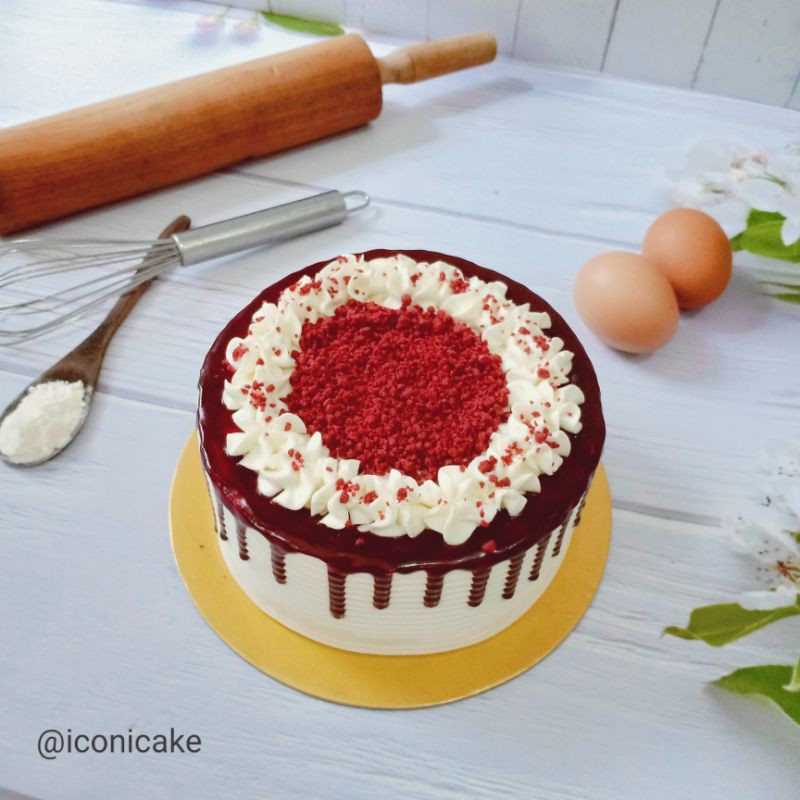 

Red Velvet Cake / Kue Ulang Tahun