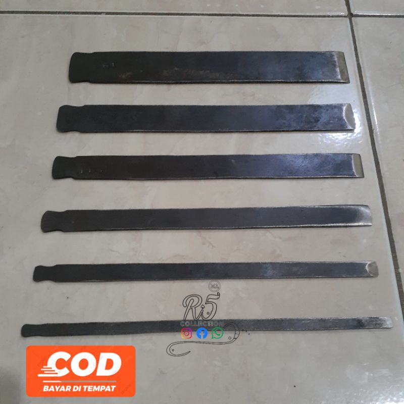 

PAHAT / TATAH PENGUKU UKIR KAYU 5MM 10MM 15MM 20MM 25MM 30MM 35MM