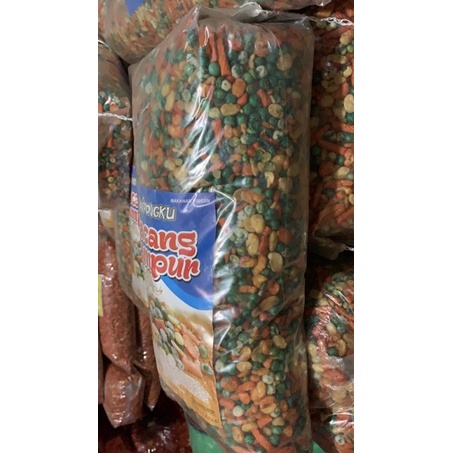 

Kacang Campur Jaipong Mix Nuts