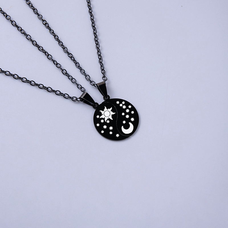 Fancyqube 2pcs / Set Kalung Liontin Bahan Stainless Steel Warna Hitam Putih Gaya Vintage Untuk Pria Dan Wanita