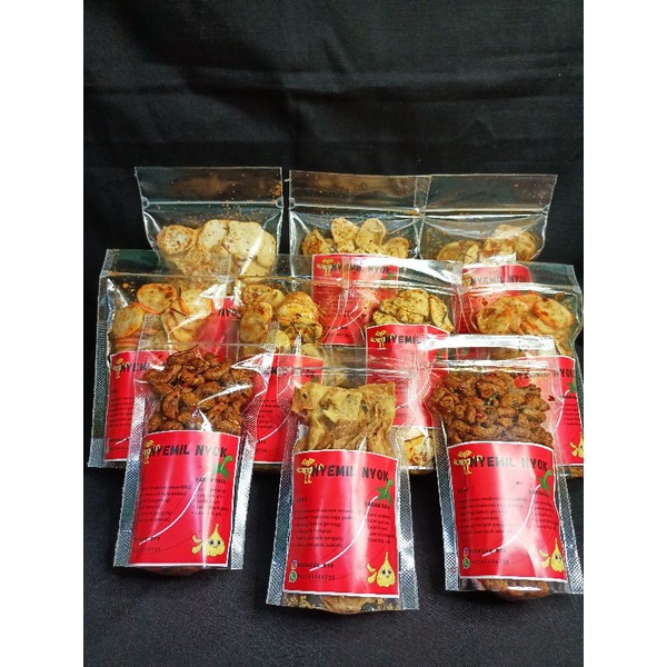 

kerupuk seblak/basreng/lumring/keripik bawang/130gr-150gr