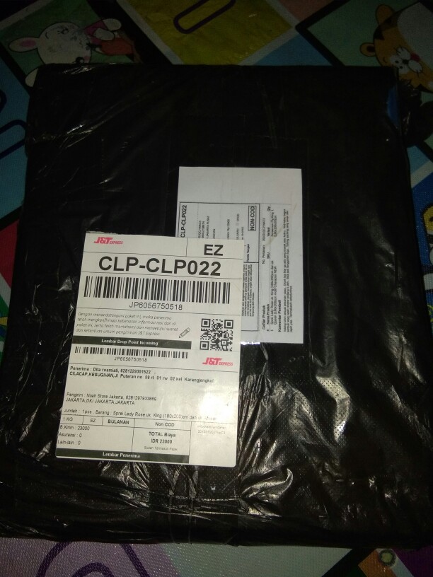 Sprei Lady Rose Uk. King (180x200)cm Dan Uk. Queen (160x200)cm Motif Character New