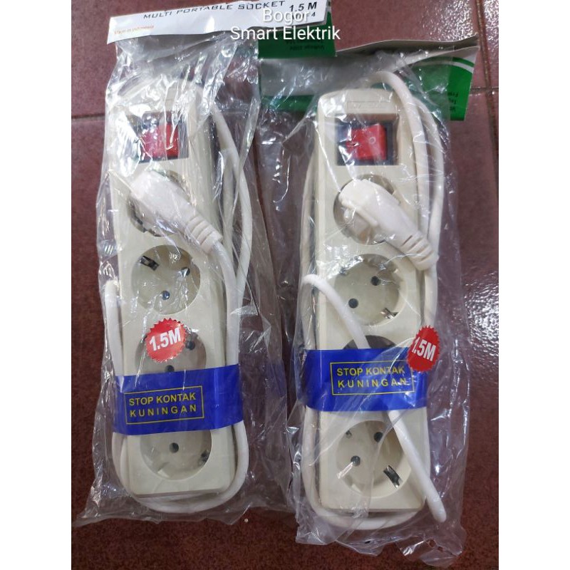 Stop Kontak + Kabel + Saklar 4 Lubang 1,5 Meter SNI MURAH
