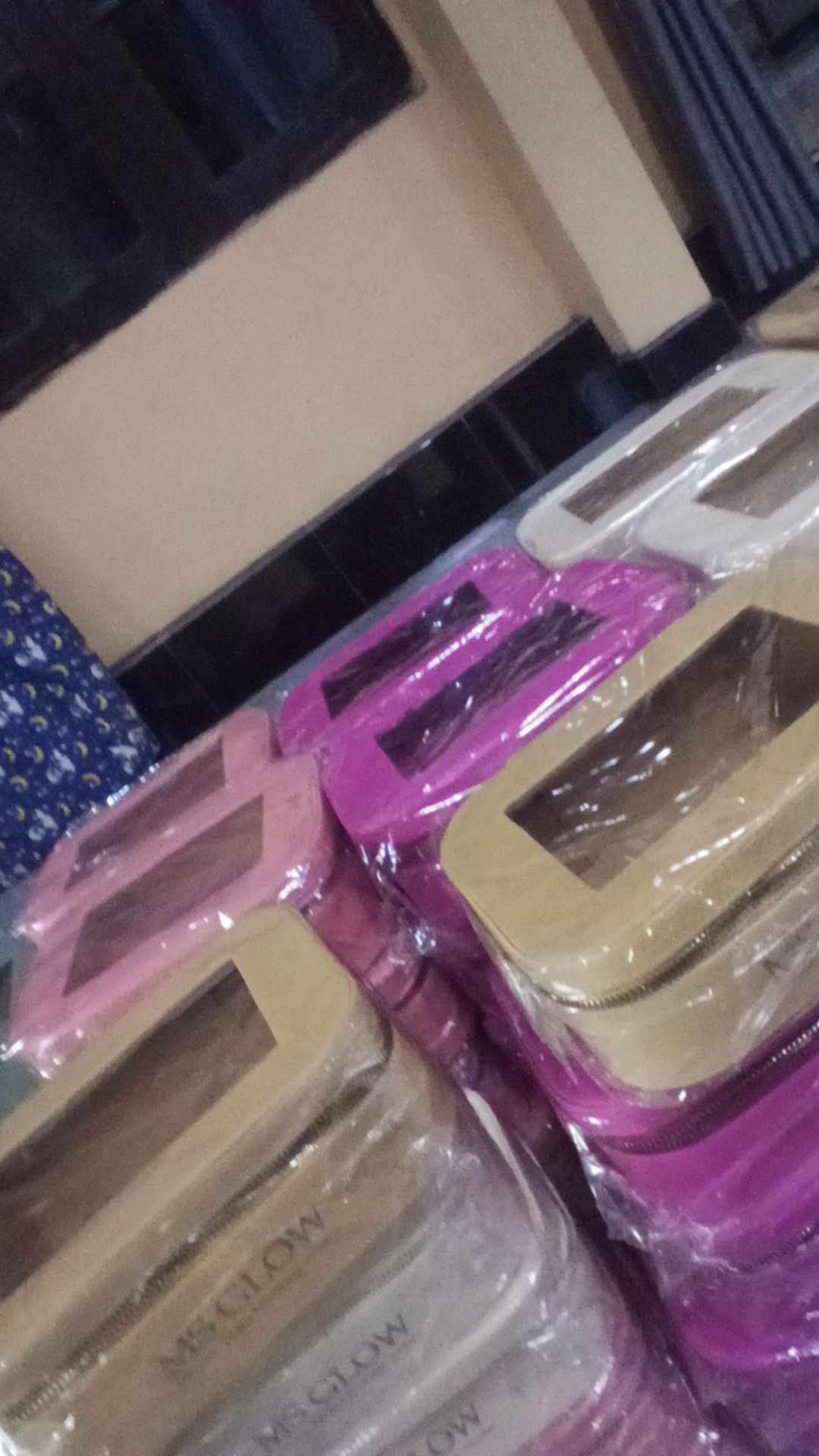 Box Ms Glow  Glossy 50pcs