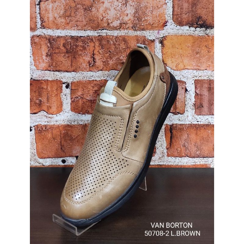 sepatu pria , sepatu cowok , sepatu santai cowok , sepatu casual/formal VAN BORTON