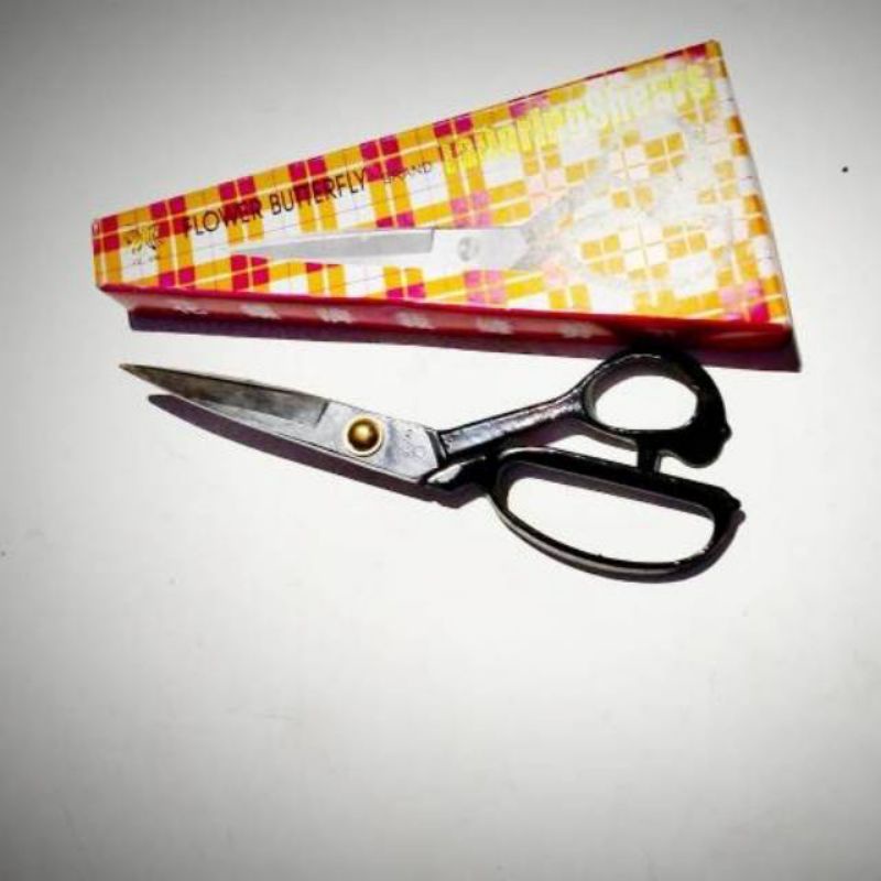 

Gunting kain / potong kain / karton/penjahit /dll/BUTTERFLY 8" ( inch)