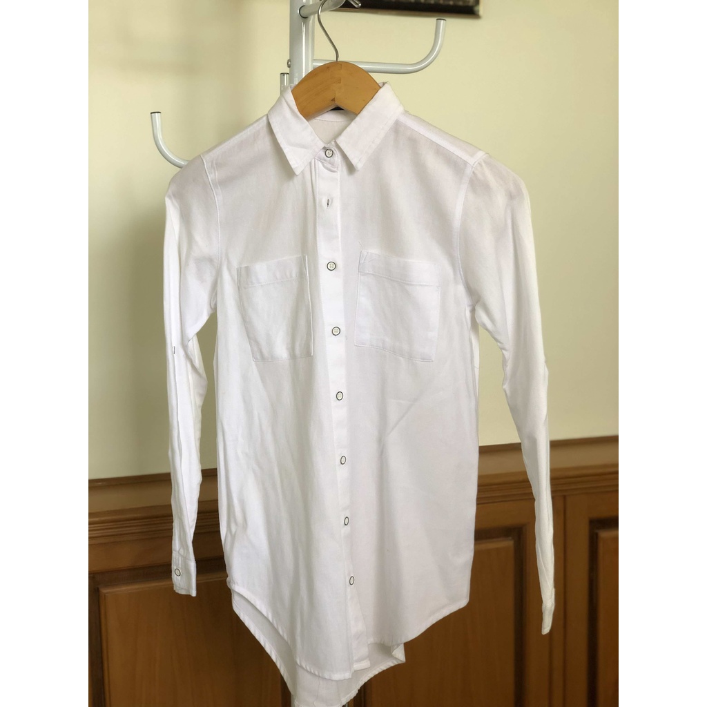 preloved/kemeja/putih/flamoush/kemeja/kantor/kemeja/kuliah