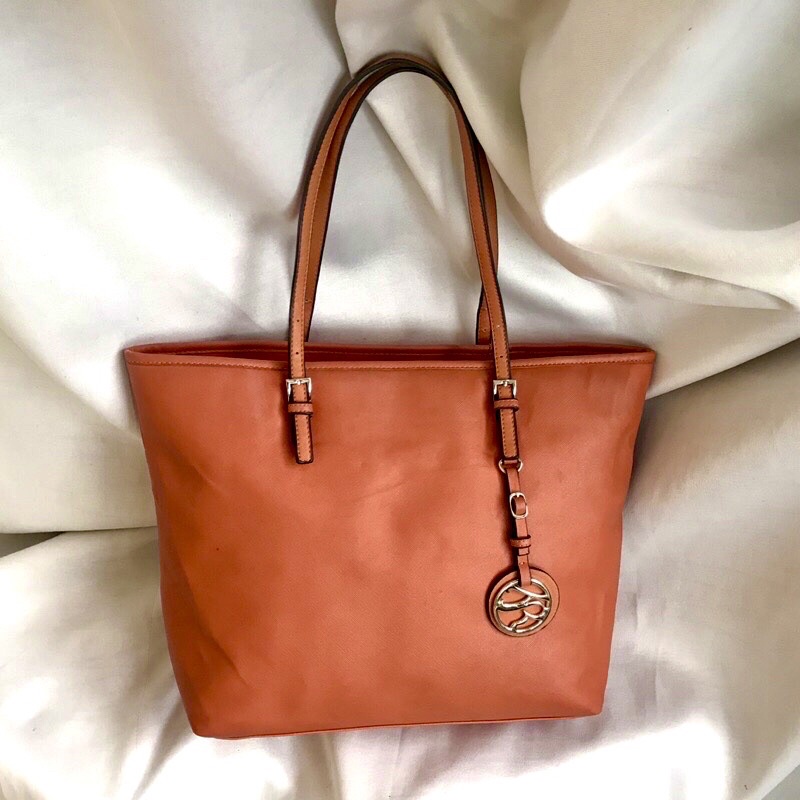 TERESIA                                                                     tote bag                