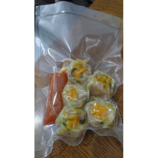 

Siomay ayam udang(halal)/frozen(isi 5)