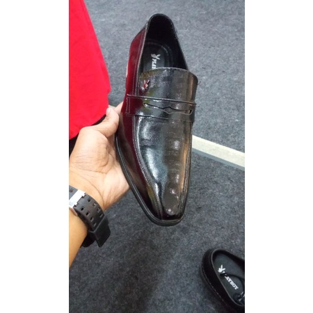 Sepatu pria formal kulit asli brand Playboy original