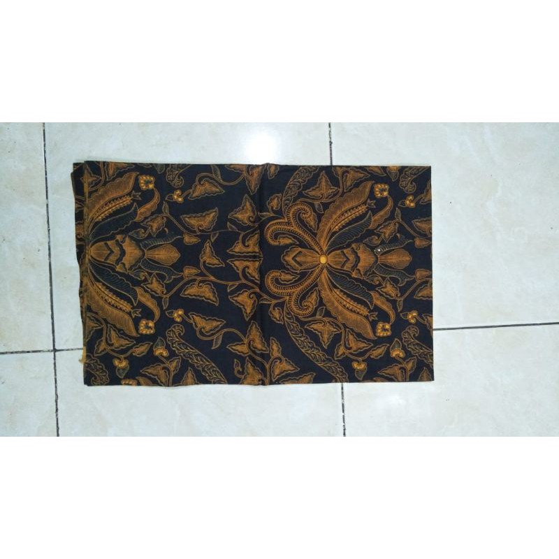 Jarik Batik Motif Pisan Bali