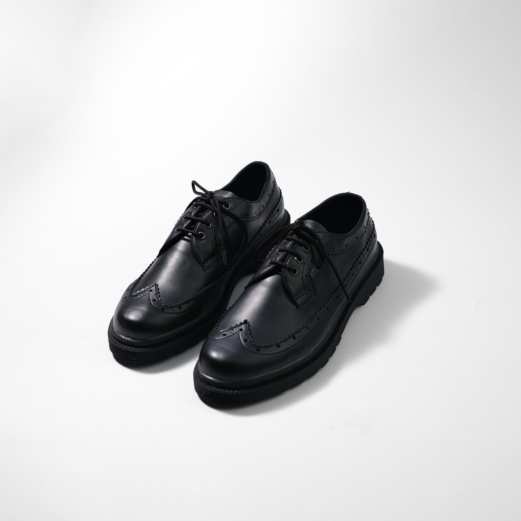 Xcloud x LALAKI Sepatu Formal Docmart Casual Pria DYLAN Black