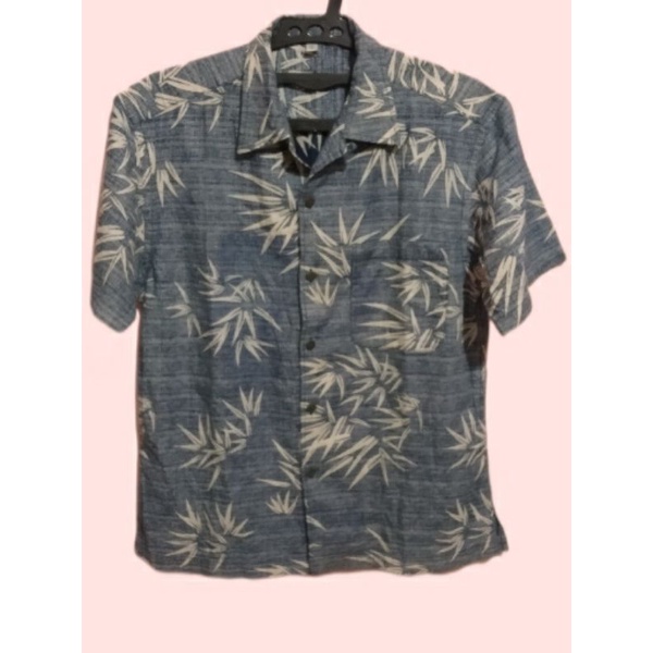 Kemeja Pria Uniqlo. Preloved