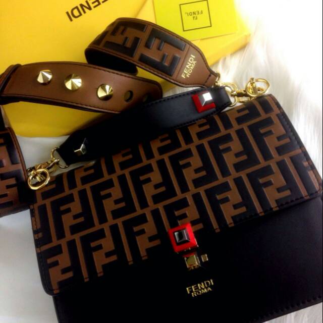 Ready Stock New Arrival FENDI Kan I FF Embossed Shoulder Leather Bag SS19