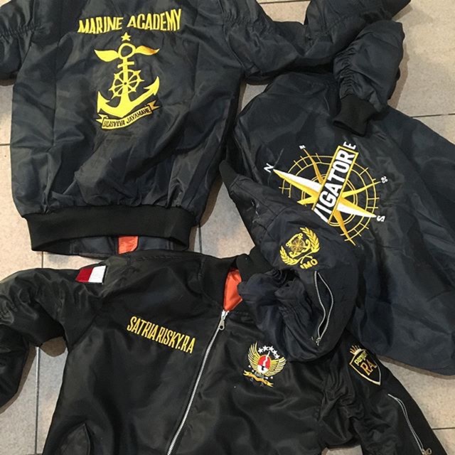 Jaket Taruna