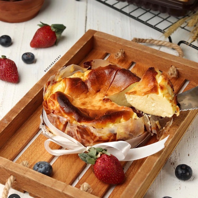 

Basque Burnt Cheesecake Bogor