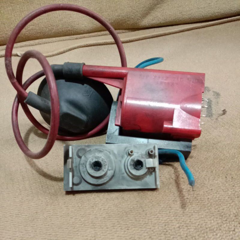 trafo flyback TV TYP 8667 210 52D