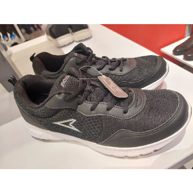 Sepatu Power Hitam Bata 828-6182