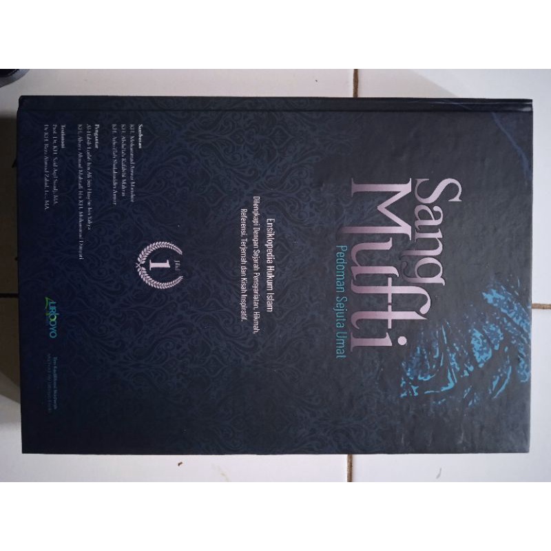 

Buku Kajian Fikih Sang Mufti / Sang Mufti / 2 jilid