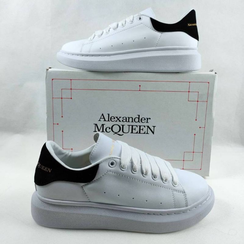 Sepatu Wanita Alexander McQueen