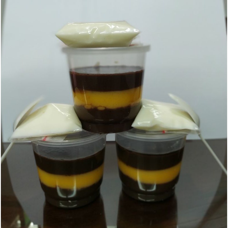 

puding susu coklat mangga