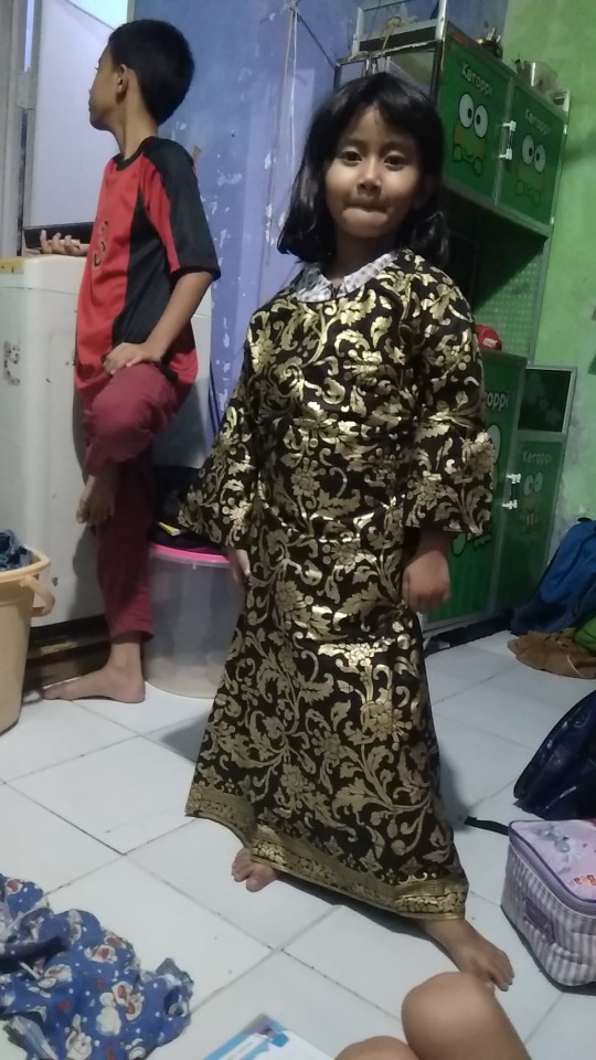 Couple Batik Keluarga || Setelan Couple Batik Ayah Ibu Anak Cewek Cowok || Couple Batik Family Gamis
