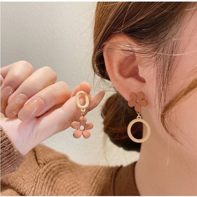 NunuLisaTan -Termurah Aksesoris Fashion Wanita SALE ANEKA ANTING Wanita KOREA-BUNGA MAYA COKLAT