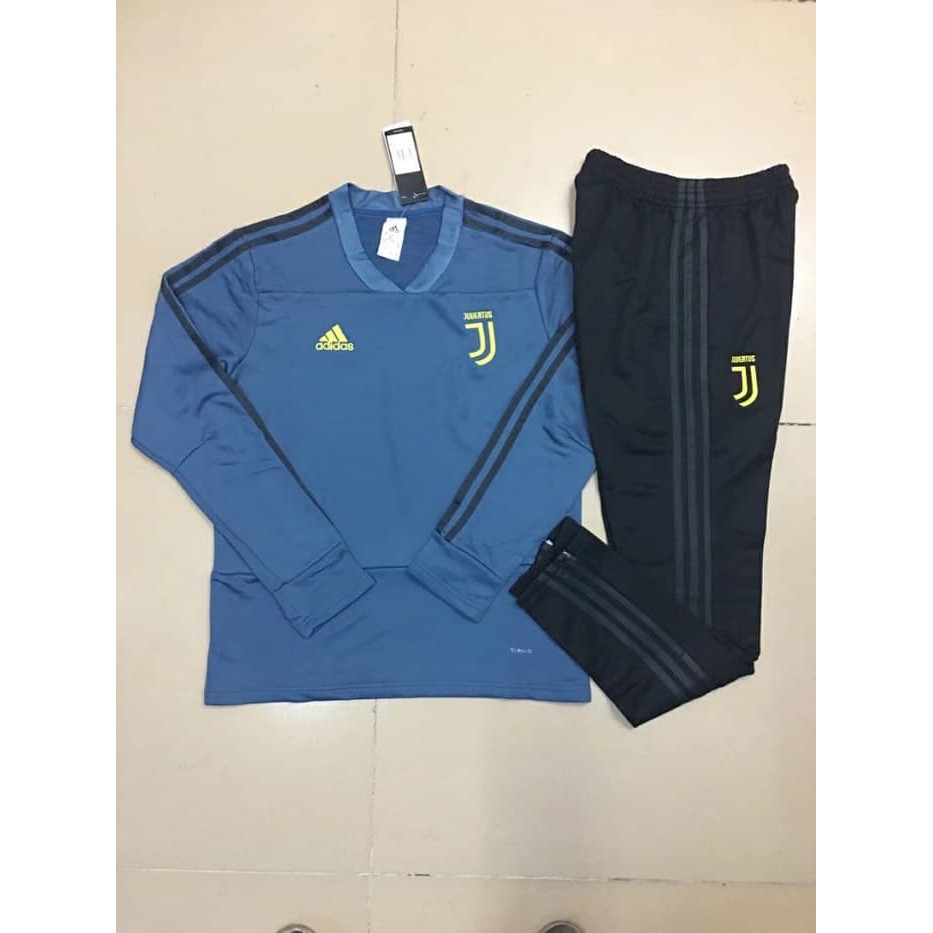 Sale Jaket Sweater Midlayer Tracksuit Juventus Prematch 18/19 Grade Ori |